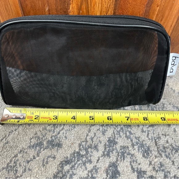 Bala Black Mesh cosmetic exercise toiletries bag - Picture 2 of 6